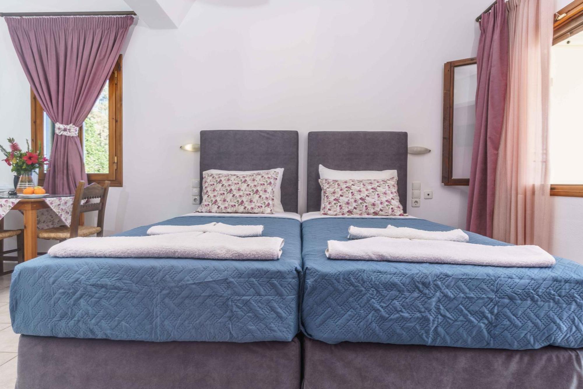 Galini Apartments Лентас Екстер'єр фото